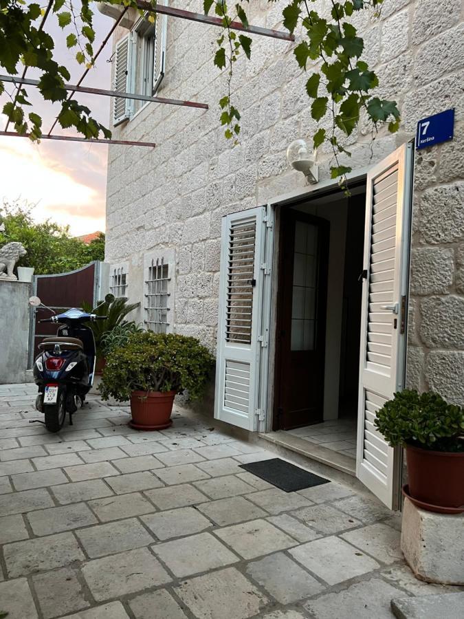 Jakov Apartments Orebic Luaran gambar